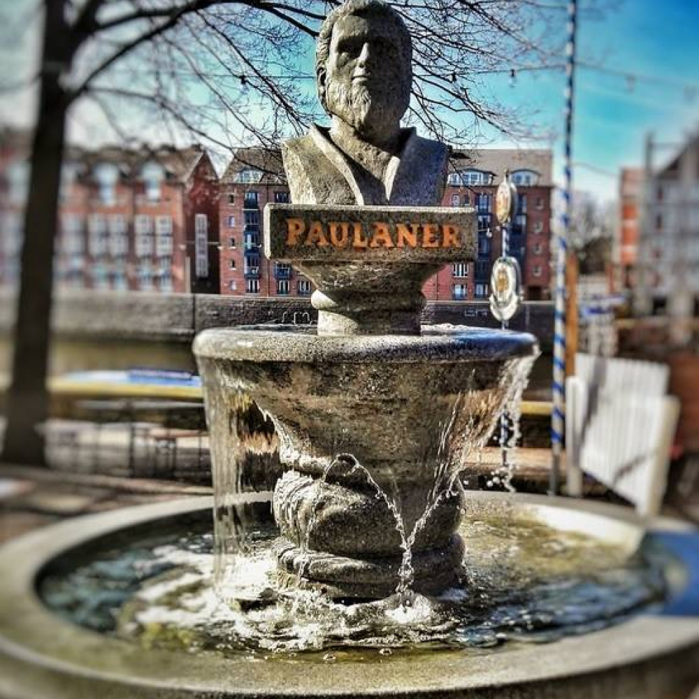 © ©Paulaners_Schlachte | Brunnen | 