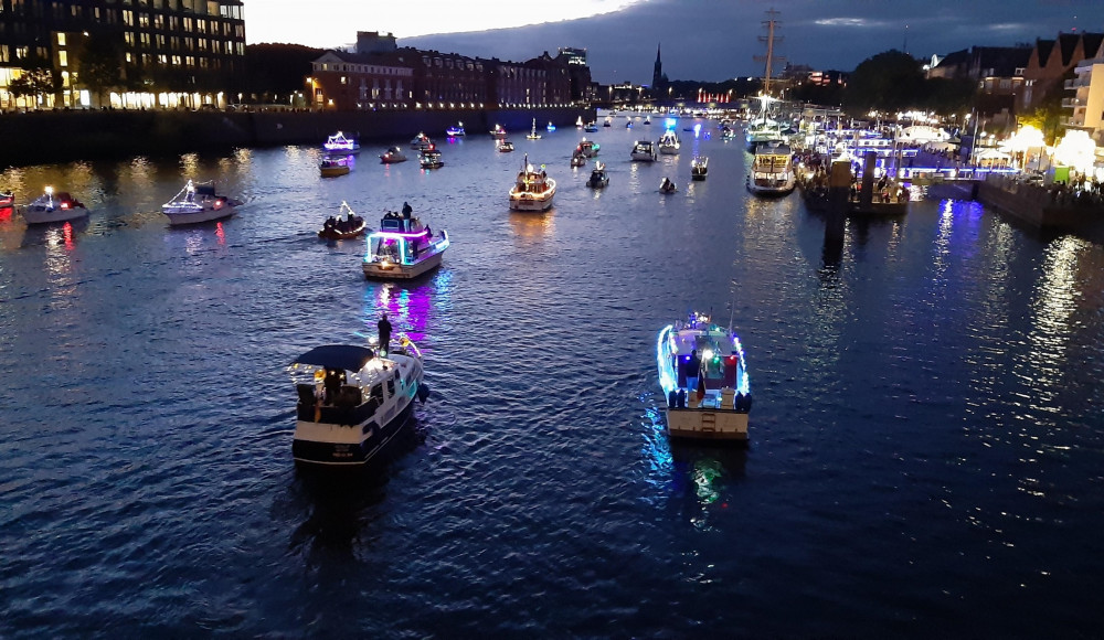 © CityInitiative Bremen Werbung e.V. | Lampionfahrt Maritime Woche | 